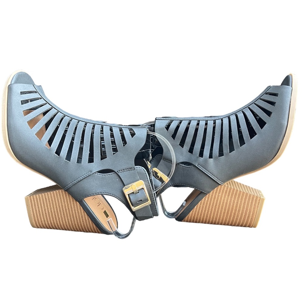 Dolce Vita Dolcetta Gray Ankle Block Heel Sandal Womens Shoes Size 8 - Picture 8 of 11